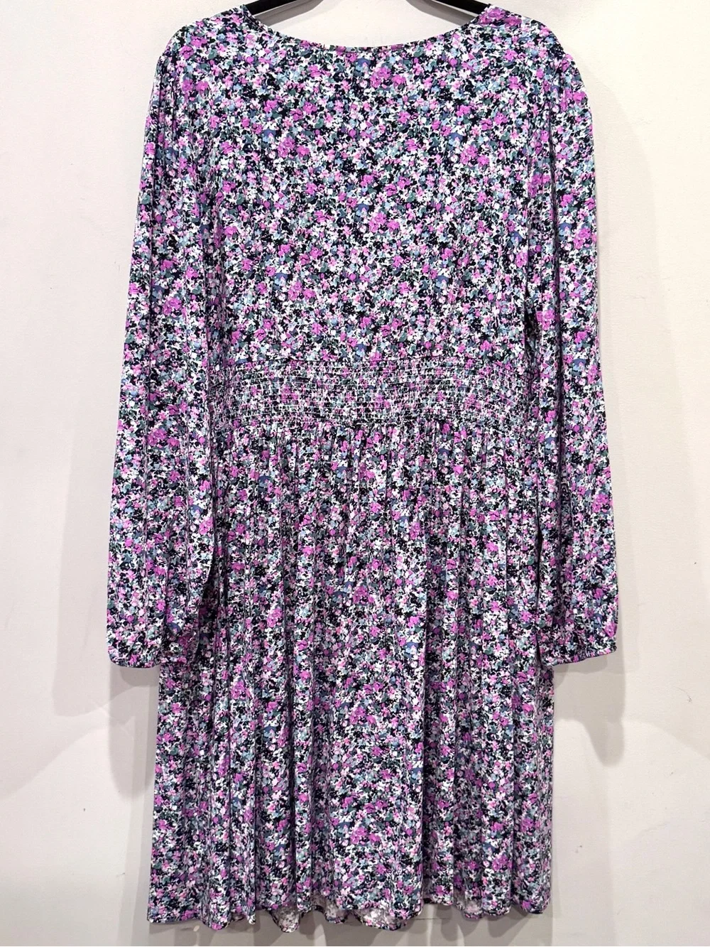 Ava & Viv Women’s Lavender Black Floral Long Sleeve V Neck Dress Size 1X NWT - Picture 5 of 10